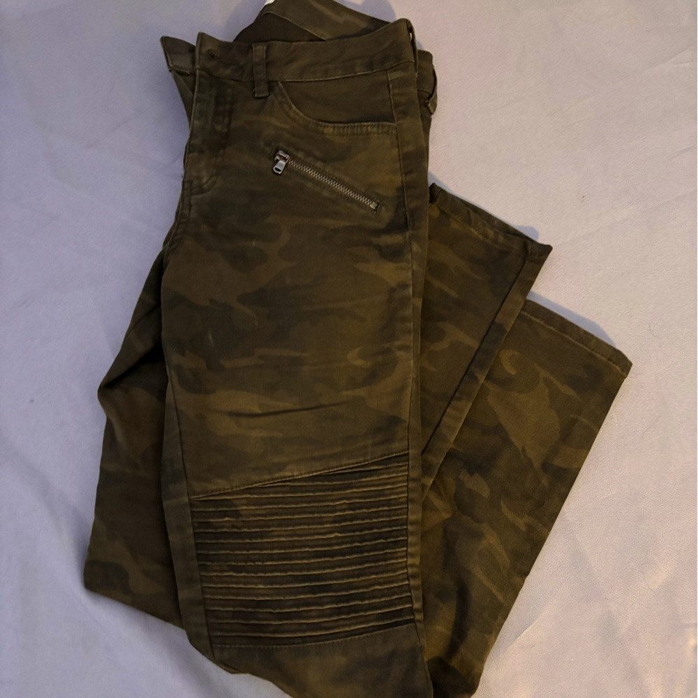 Camo Jeans